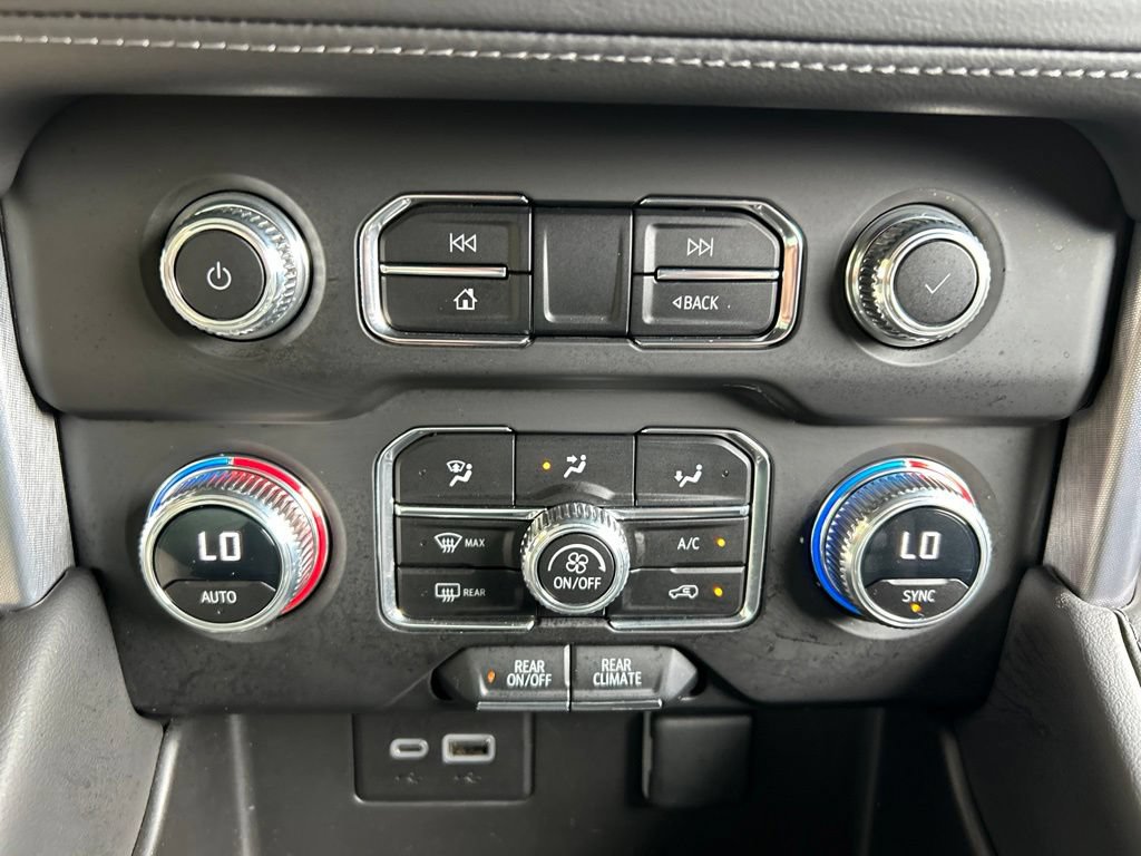 Certified 2023 GMC Yukon SLE RWD image 17