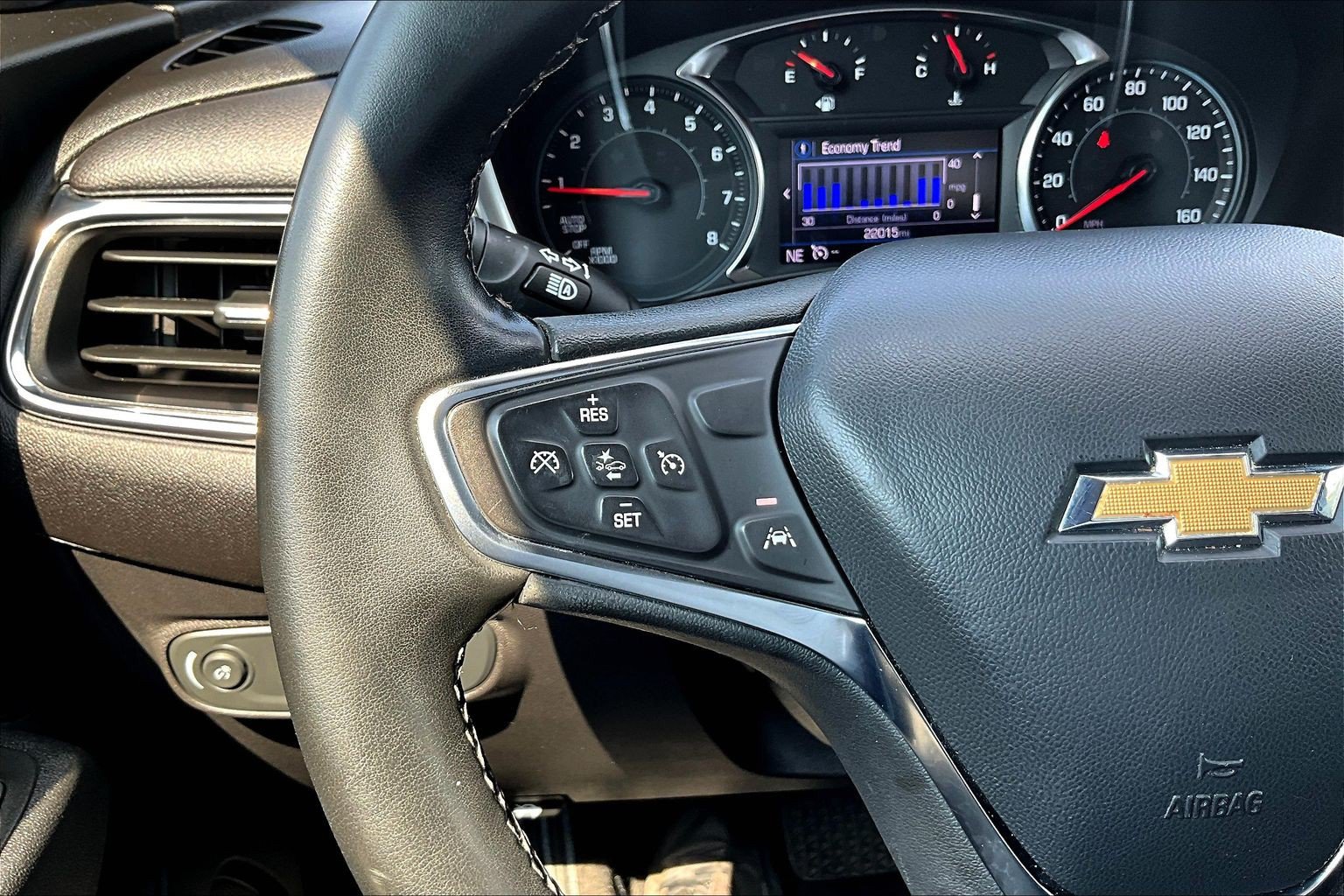 Used 2024 Chevrolet Equinox LT AWD/4WD image 19