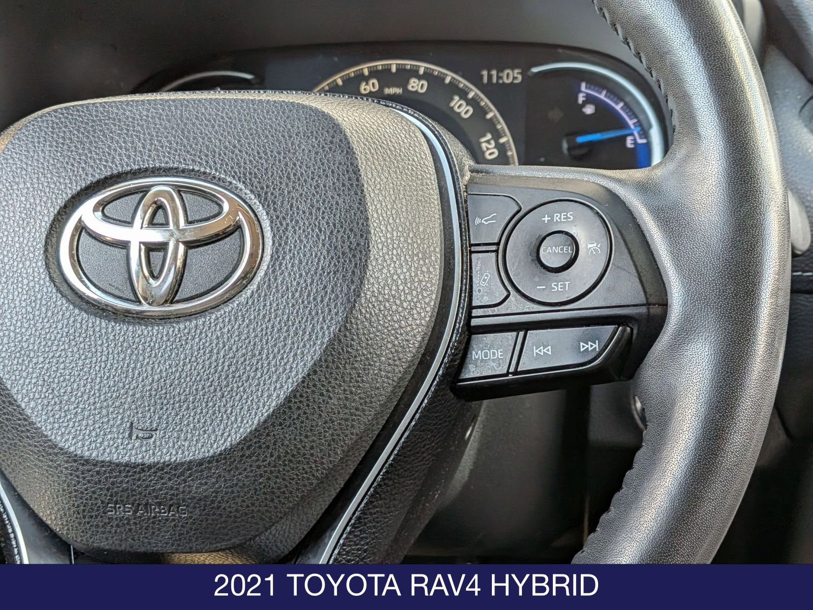 Used 2021 Toyota RAV4 Limited AWD/4WD image 18