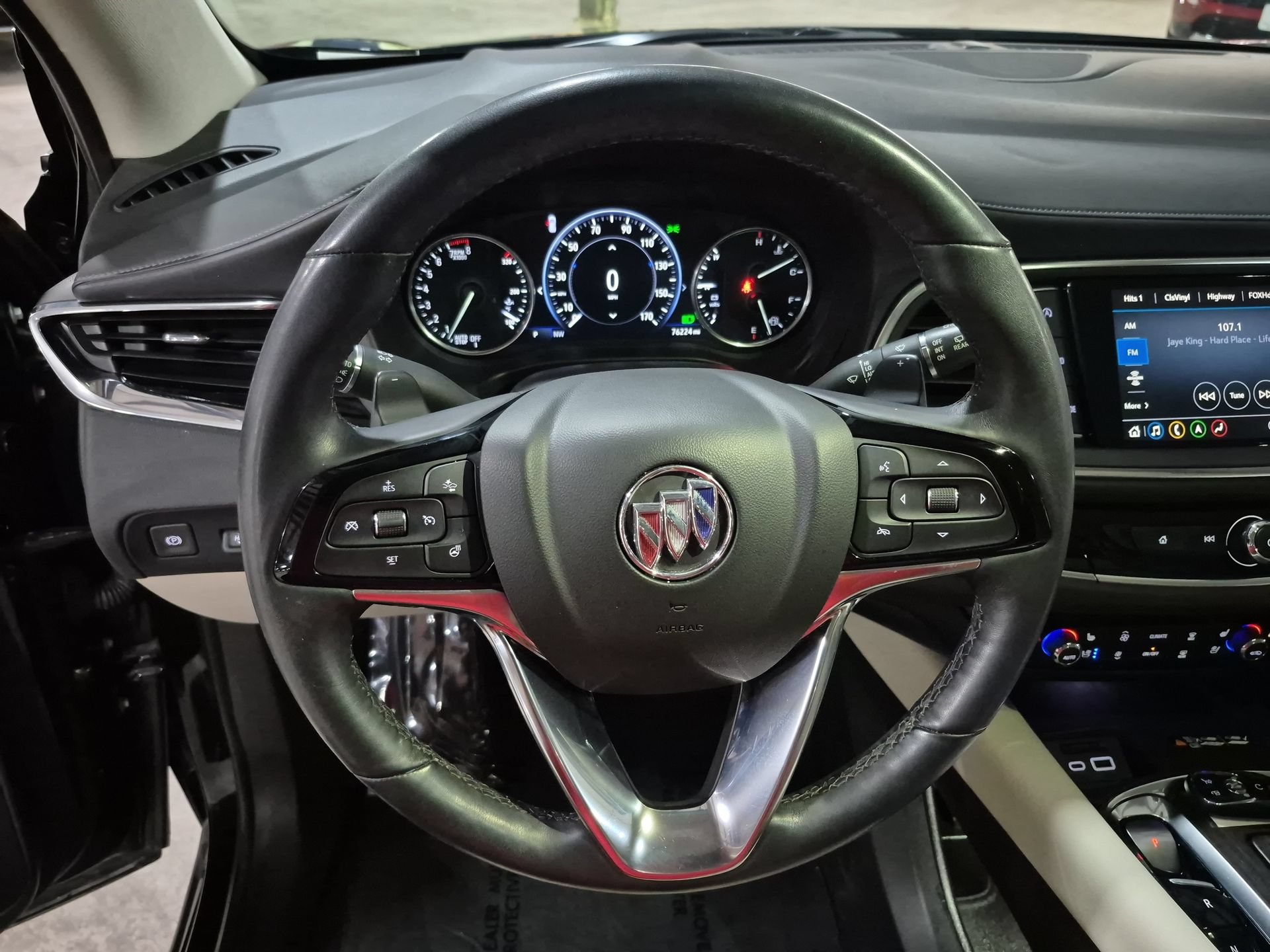 Used 2022 Buick Enclave Avenir w/ Avenir Technology Package AWD/4WD image 12