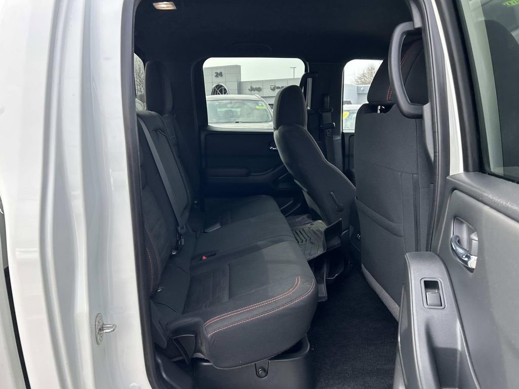 Certified 2022 Nissan Frontier PRO-4X w/ Technology Package image 14