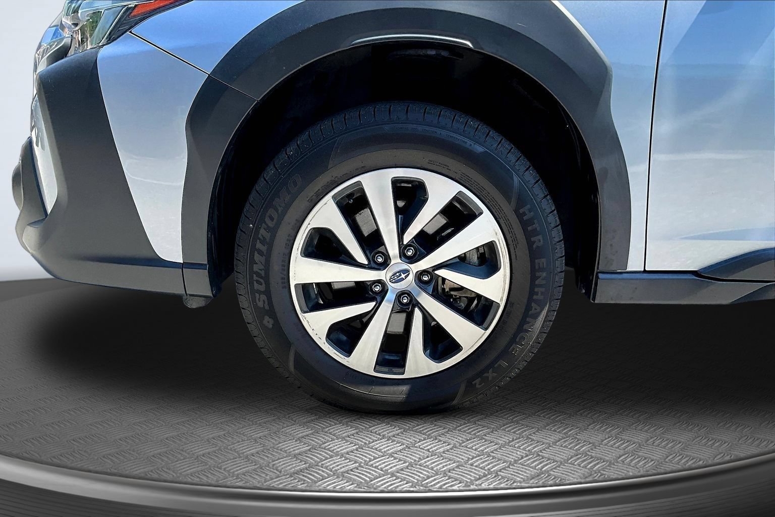 Used 2023 Subaru Outback Premium AWD/4WD image 34