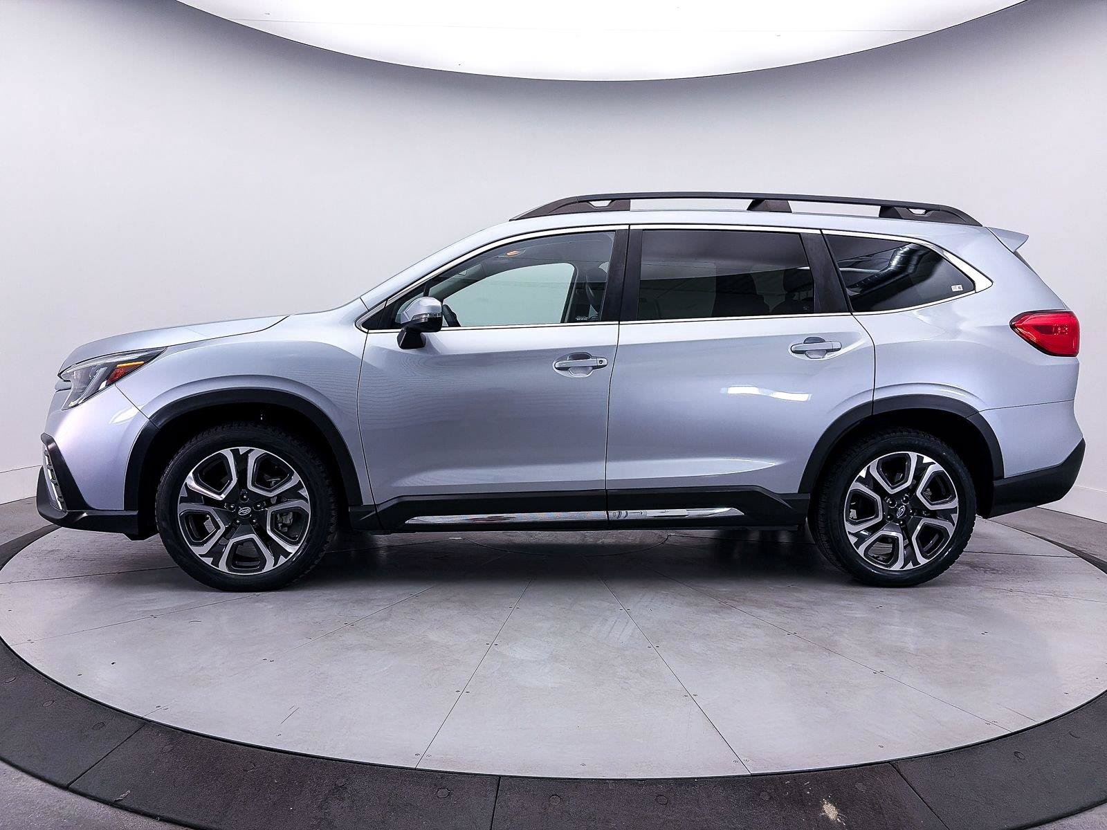 Used 2023 Subaru Ascent Limited AWD/4WD image 41