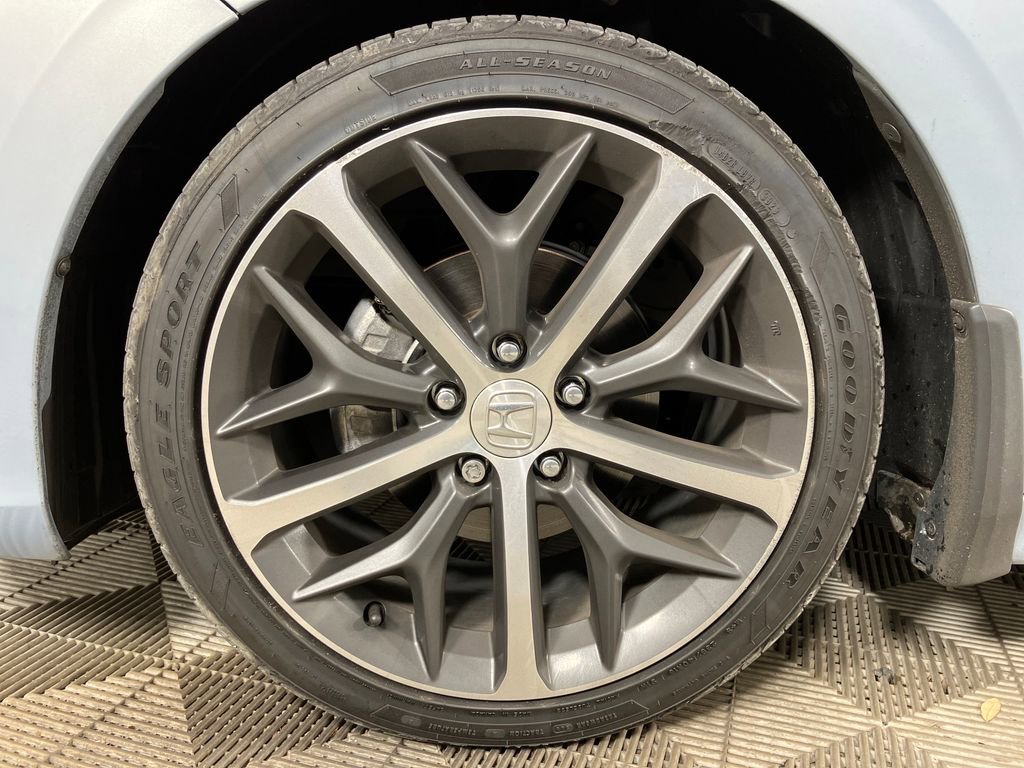 Used 2023 Honda Civic Touring image 11