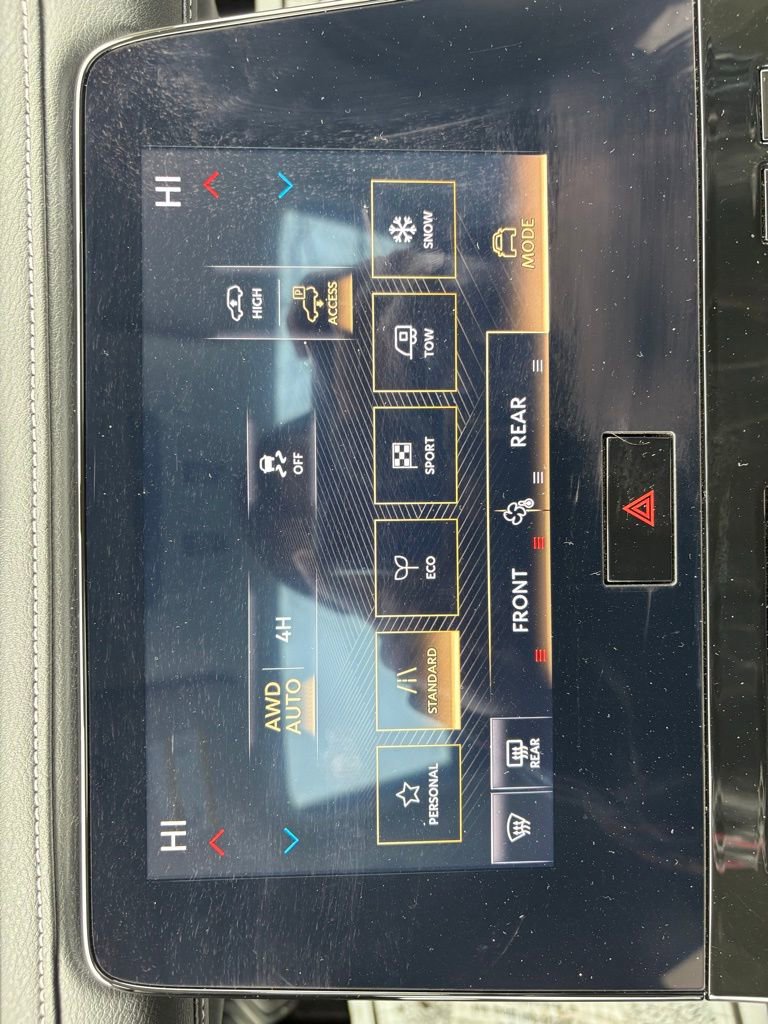 Used 2025 INFINITI QX80 Sensory image 42