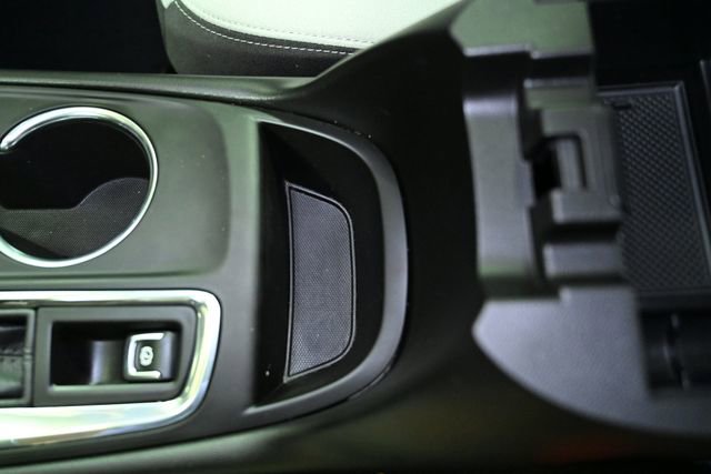 Used 2021 Chevrolet Equinox LS w/ LPO, Blackout Package image 26