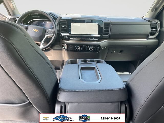 Used 2023 Chevrolet Silverado 1500 LT w/ Z71 Off-Road Package AWD/4WD image 15