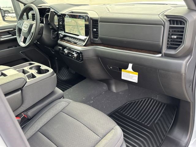 New 2026 GMC Sierra 3500 SLE w/ Preferred Package image 25