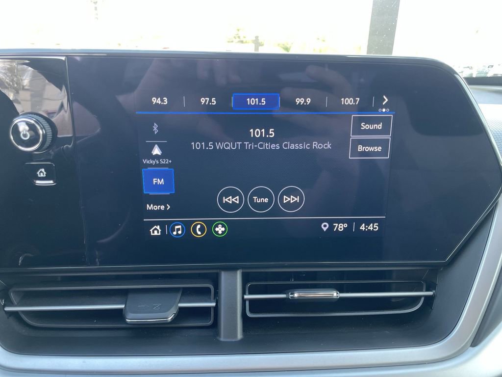 Used 2024 Chevrolet Trax LS w/ Driver Confidence Package image 11