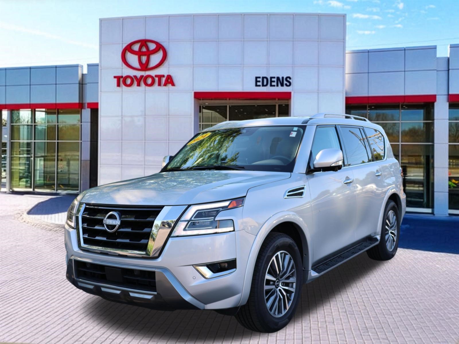 Used 2024 Nissan Armada SL AWD/4WD image 11