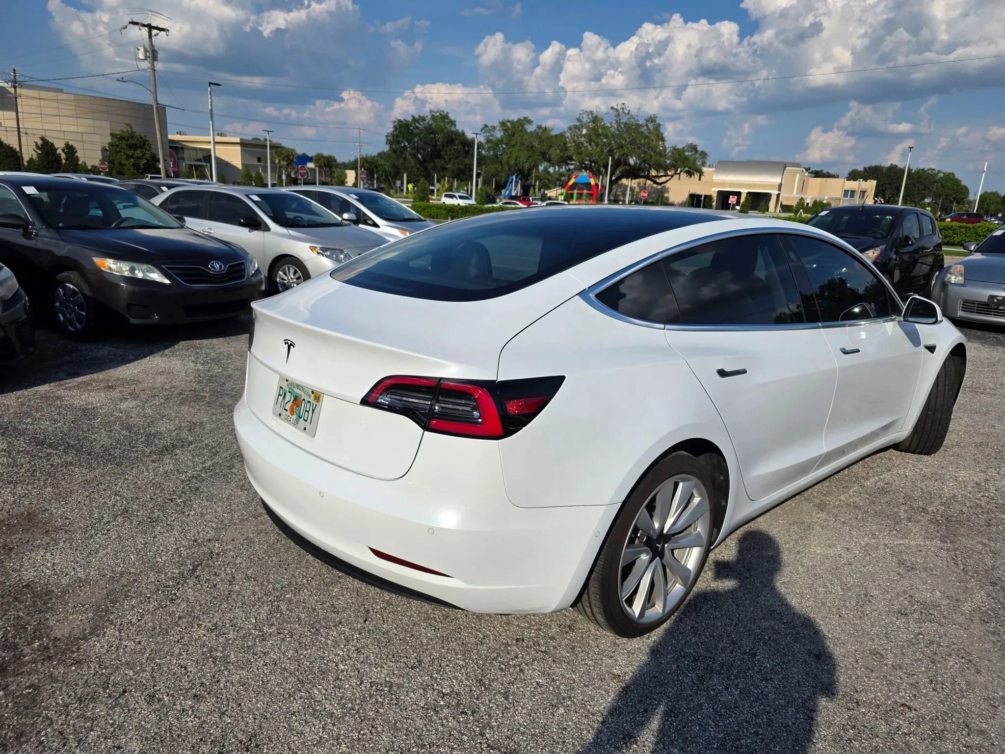 Used 2018 Tesla Model 3 Long Range image 7