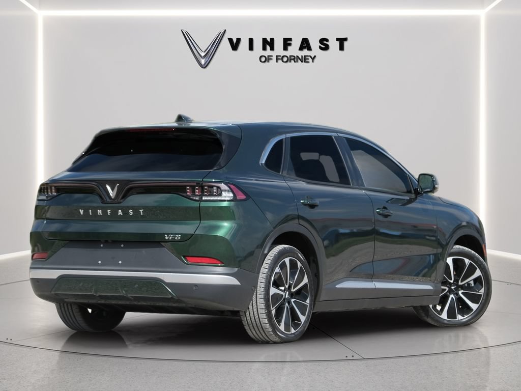 Used 2023 VinFast VF 8 Eco AWD/4WD image 3