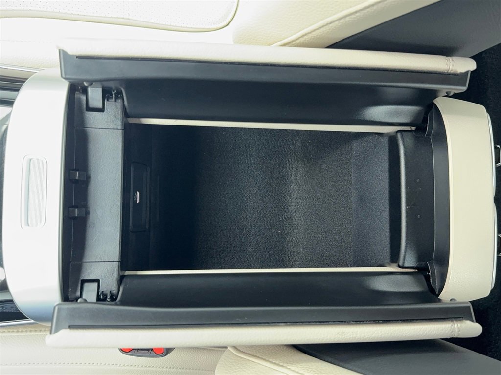 Used 2025 Mercedes-Benz C 300 Sedan image 35