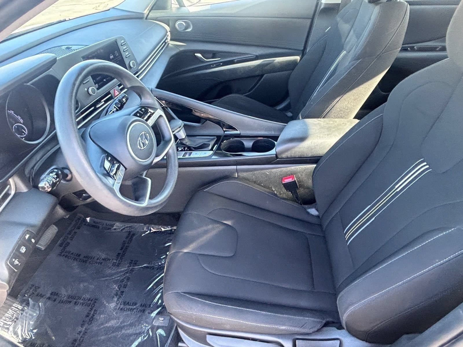 Used 2023 Hyundai Elantra Blue FWD image 15