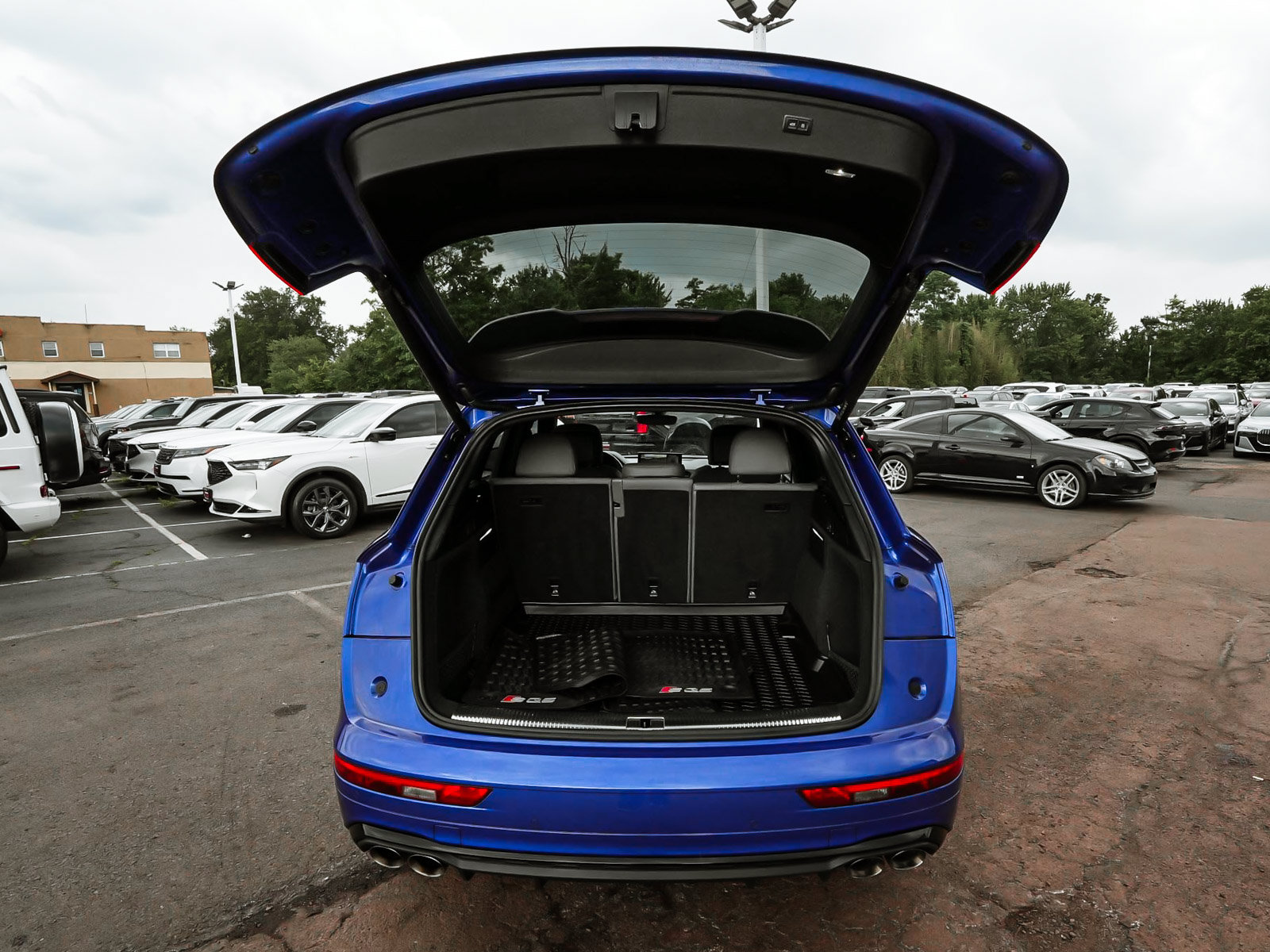 Used 2023 Audi SQ5 Premium Plus w/ Premium Plus Package AWD/4WD image 47