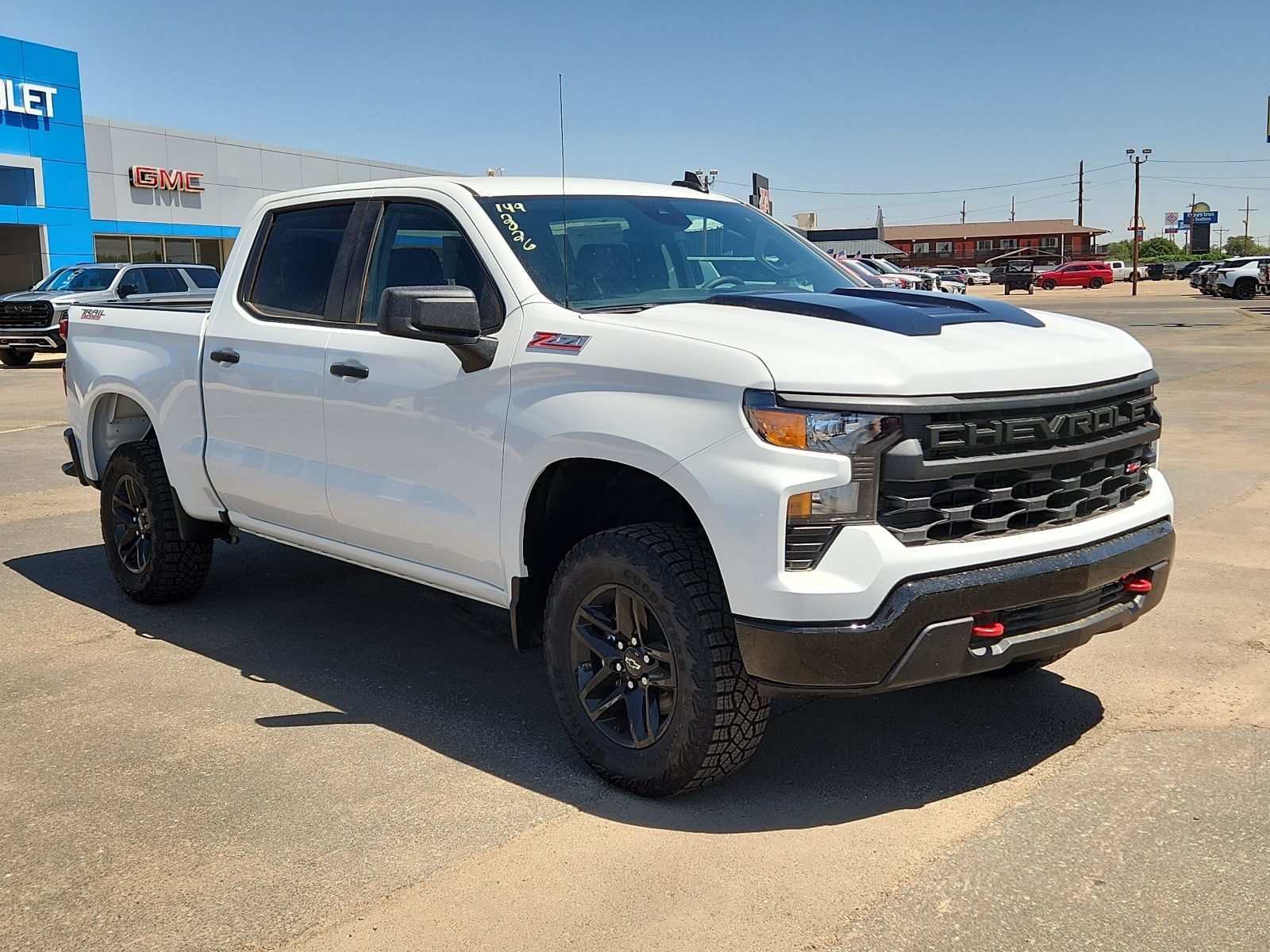 New 2026 Chevrolet Silverado 1500 Custom Trail Boss AWD/4WD image 6
