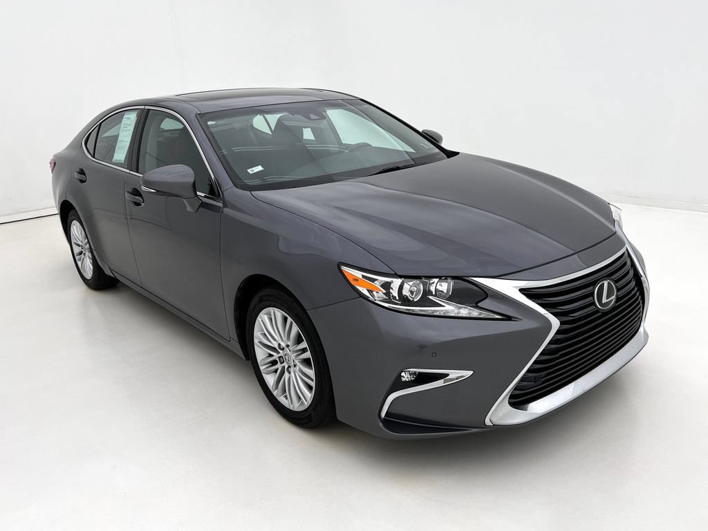 Used 2017 Lexus ES 350 w/ Premium Package FWD image 2