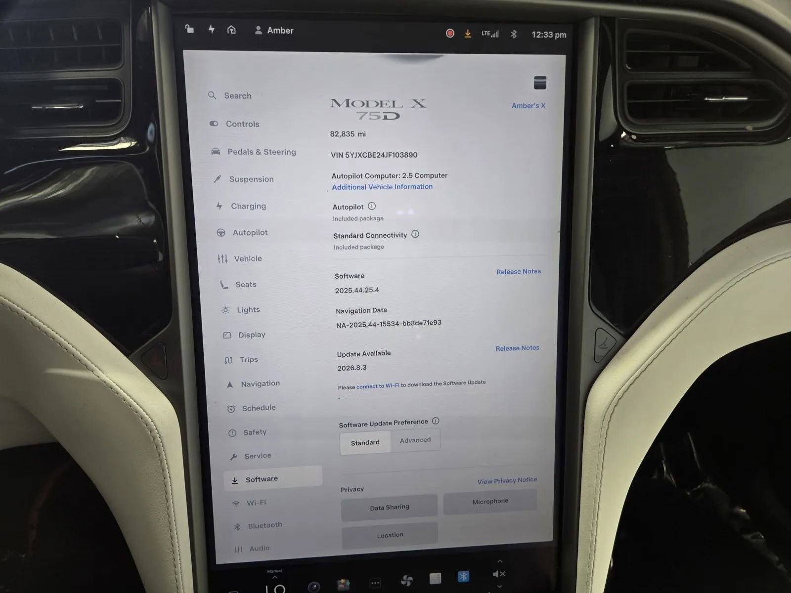 Used 2018 Tesla Model X 75D image 18