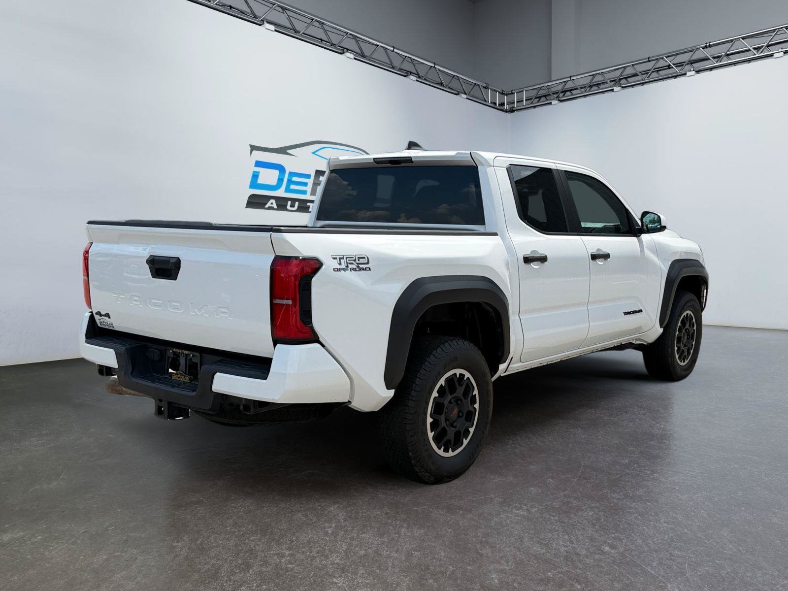 Used 2024 Toyota Tacoma TRD Off-Road AWD/4WD image 3