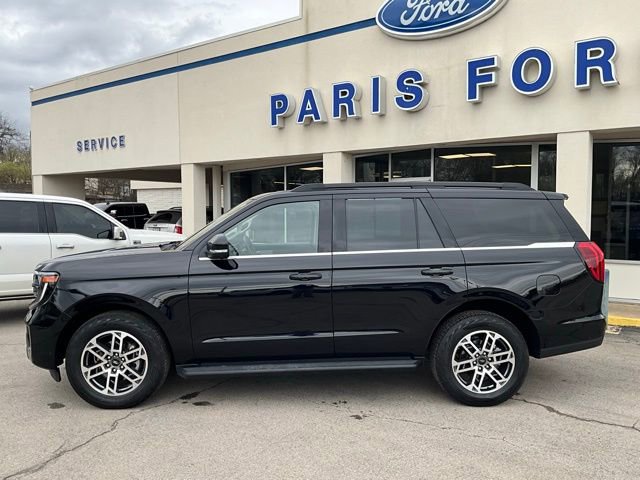 Used 2025 Ford Expedition Active image 2