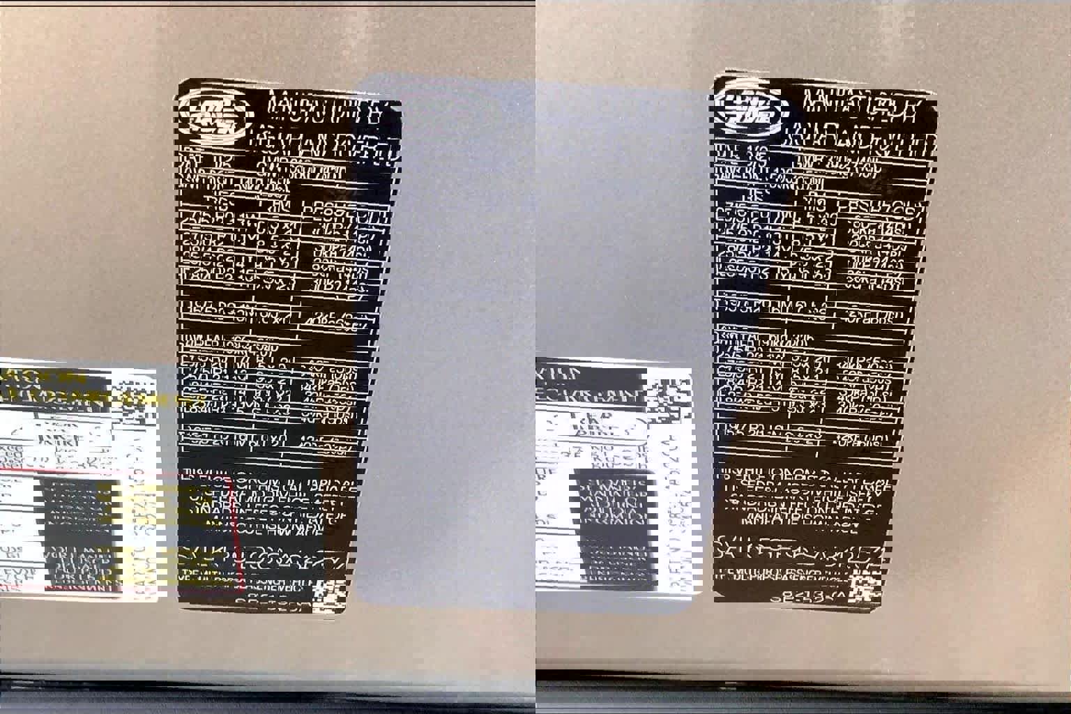 New 2025 Land Rover Range Rover SE image 19