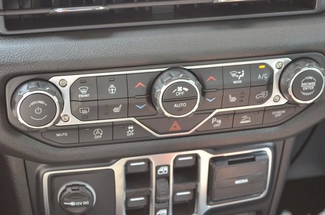 New 2026 Jeep Gladiator Sport AWD/4WD image 28