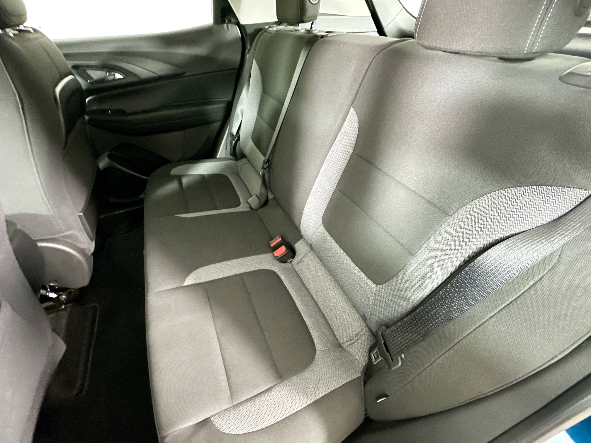 Used 2021 Chevrolet TrailBlazer LS FWD image 28