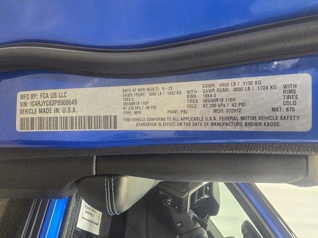 Used 2023 Jeep Grand Cherokee Trailhawk w/ Luxury Tech Group III image 23