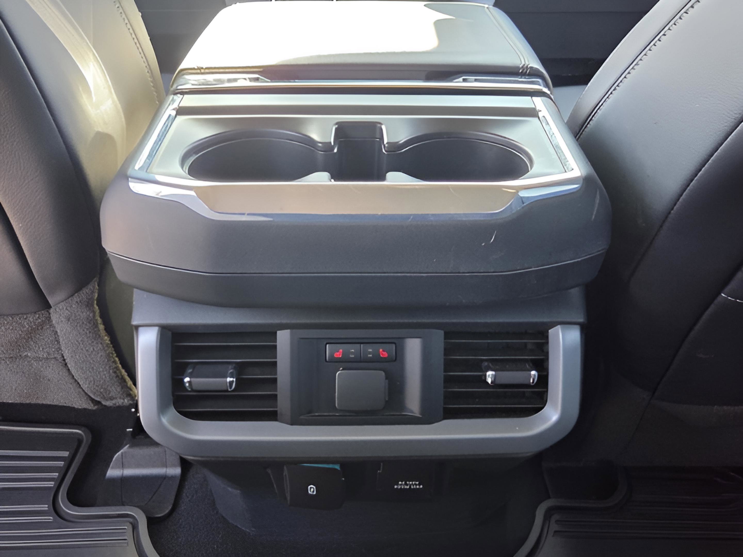 Used 2023 Ford F150 Lariat w/ Equipment Group 502A High image 12