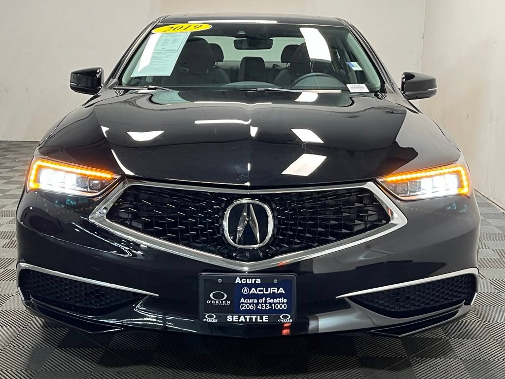 Used 2019 Acura TLX V6 SH-AWD image 2