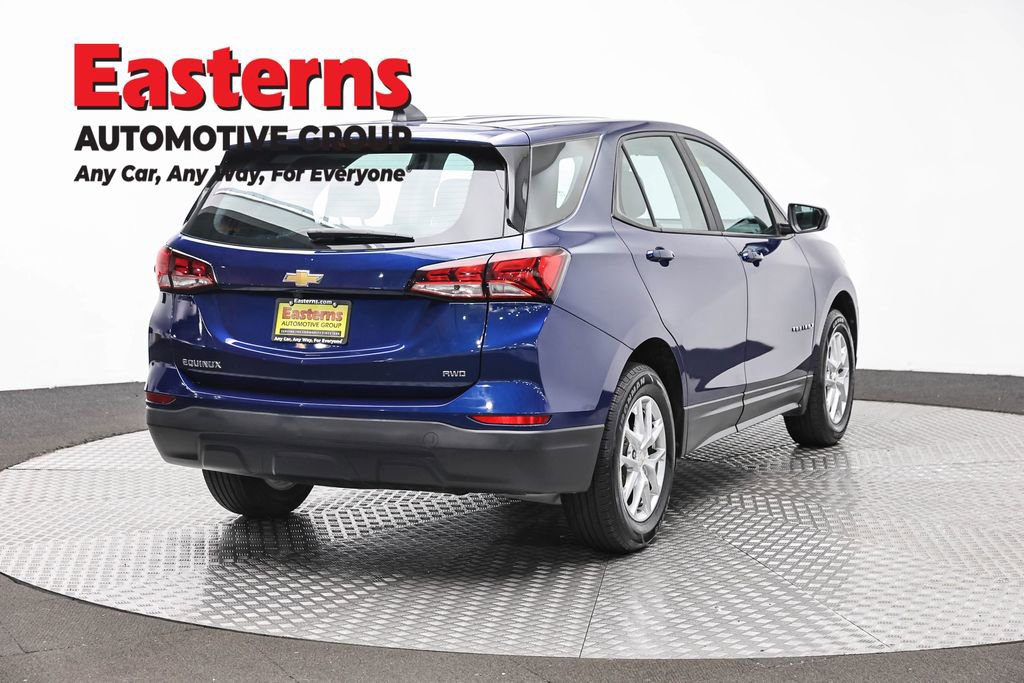 Used 2022 Chevrolet Equinox LS AWD/4WD image 5