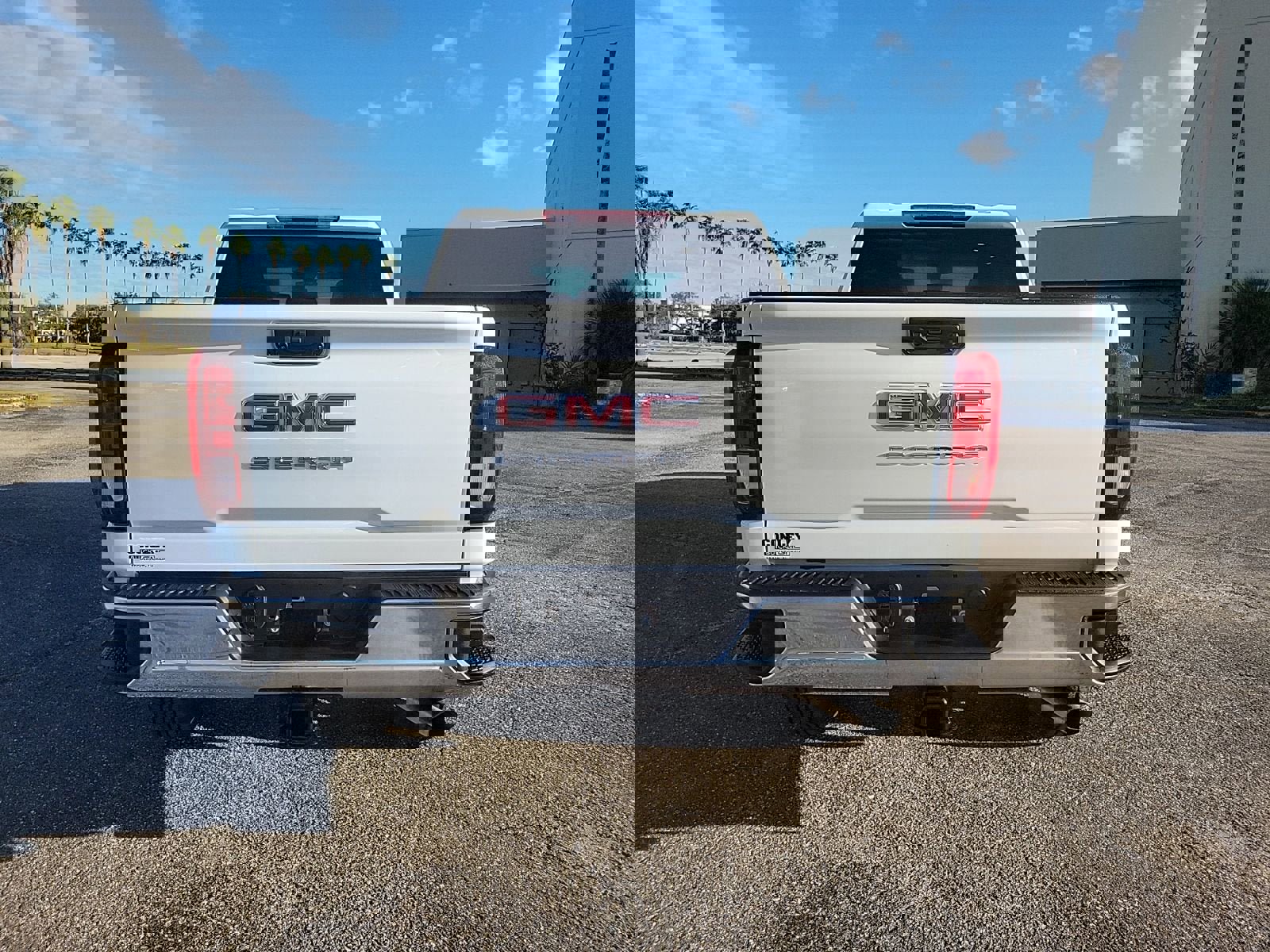 New 2026 GMC Sierra 2500 Pro w/ Convenience Package image 6