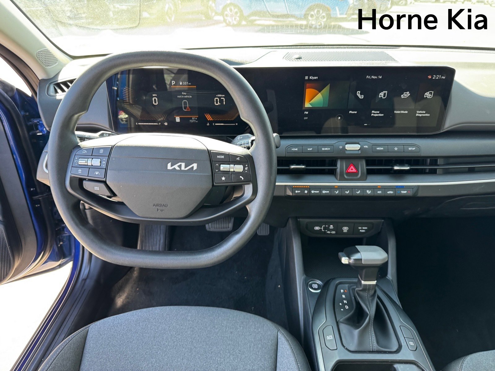 New 2025 Kia K4 LXS image 12