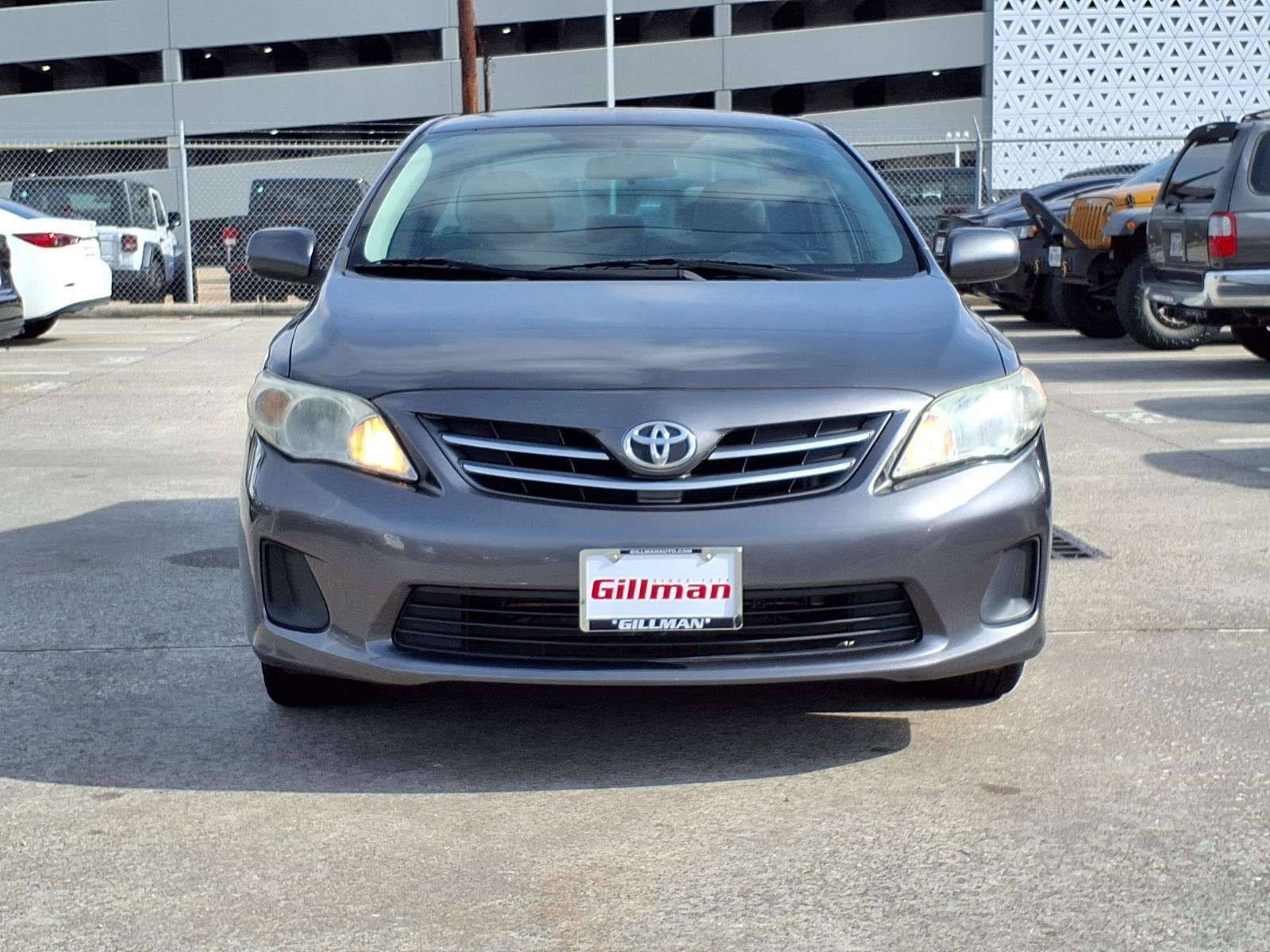 Used 2013 Toyota Corolla LE image 19