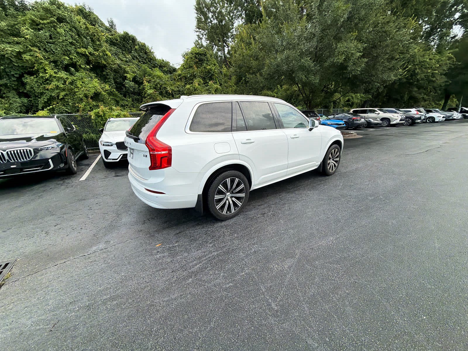 Used 2023 Volvo XC90 B5 Core AWD/4WD image 16