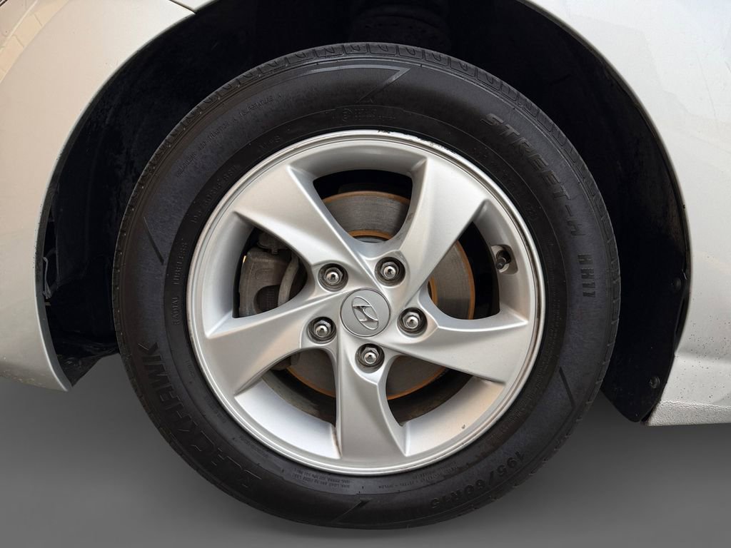 Used 2014 Hyundai Elantra SE FWD image 10