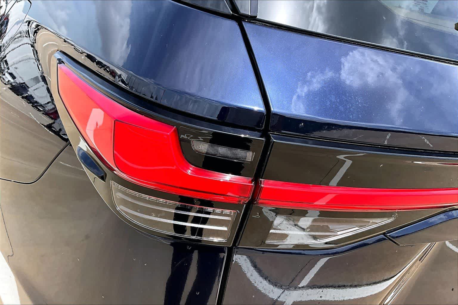 New 2026 Lexus TX 500h AWD w/ Technology Package image 14