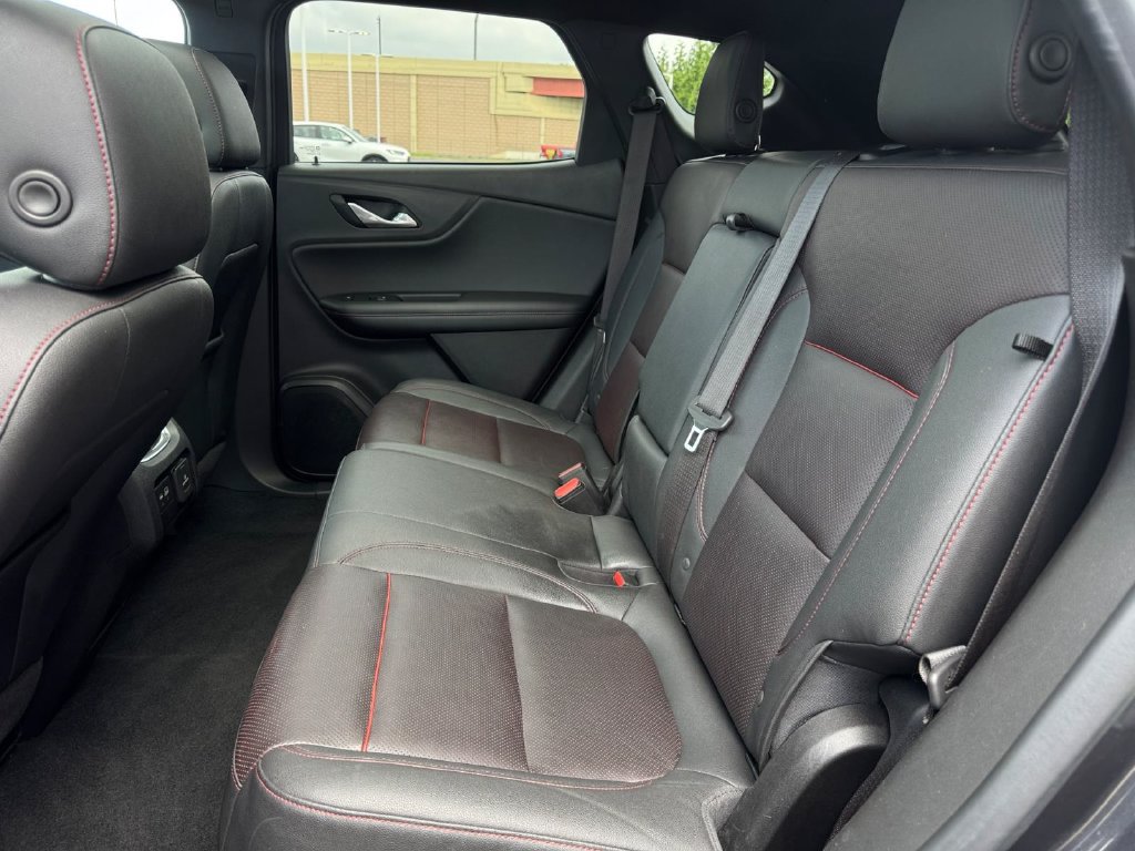 Used 2021 Chevrolet Blazer RS w/ Enhanced Convenience Package AWD/4WD image 4