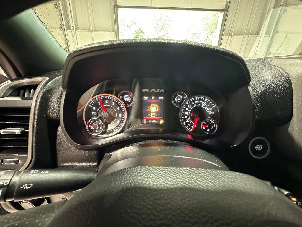 Used 2022 RAM 2500 Tradesman RWD image 23