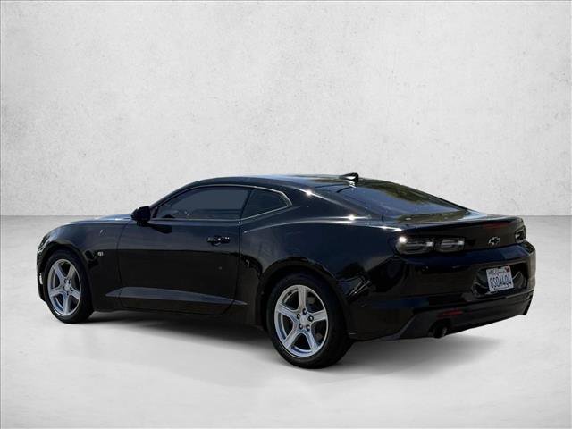 Used 2020 Chevrolet Camaro LT RWD image 8