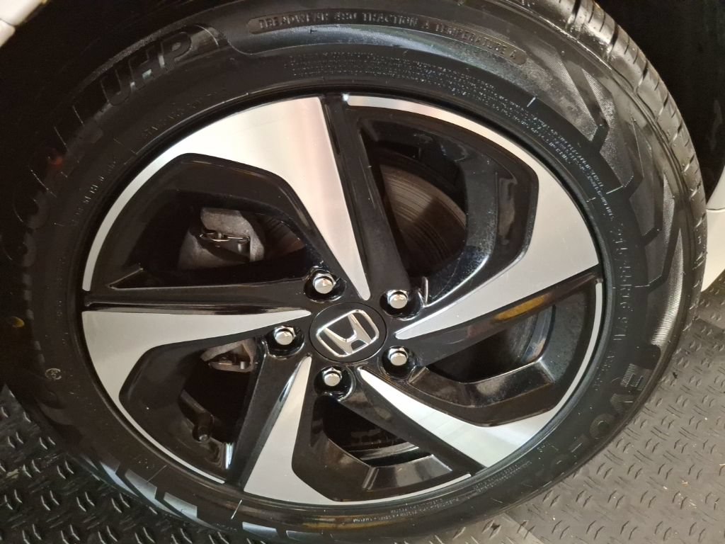 Used 2021 Honda Insight EX image 4