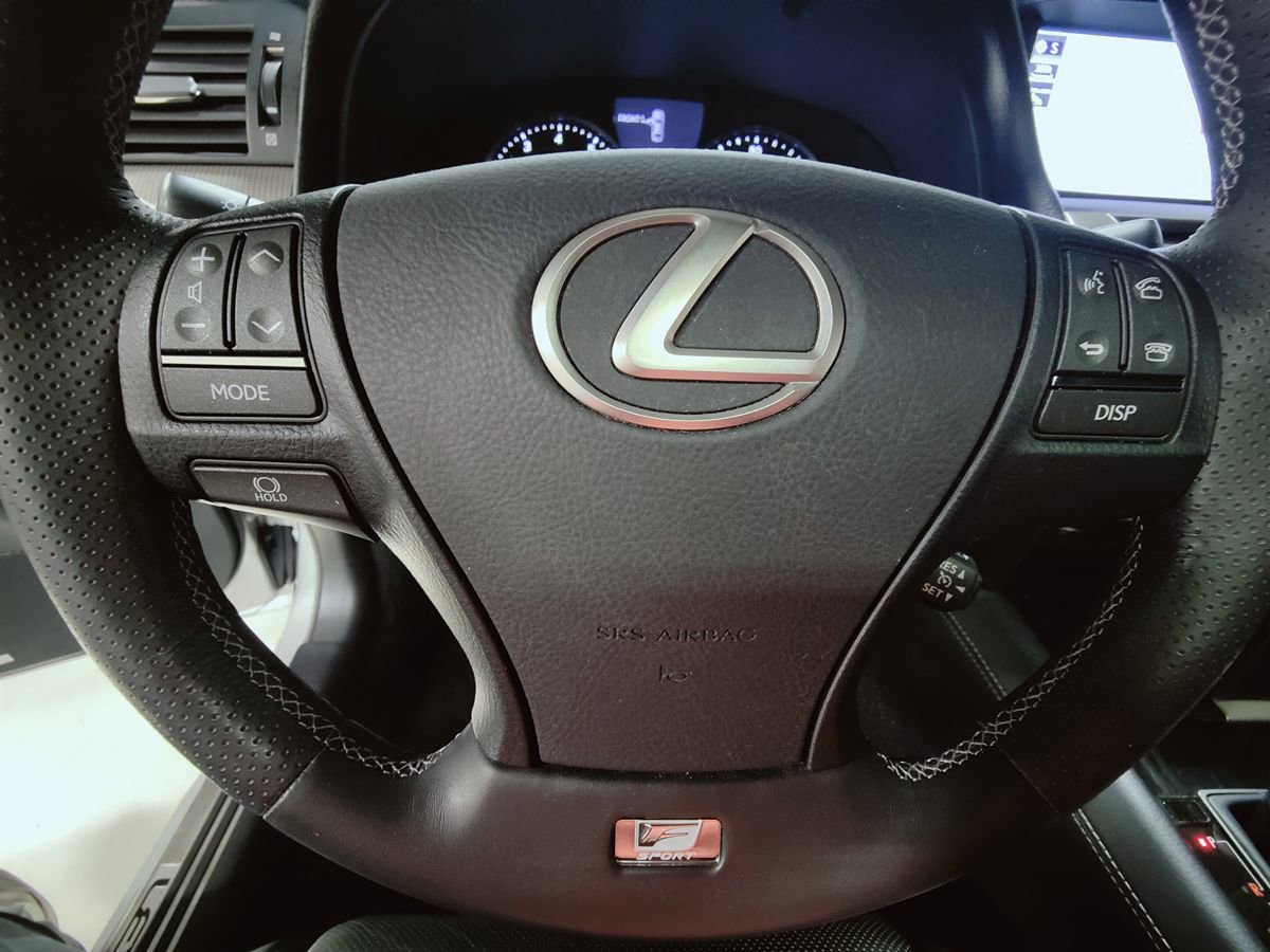 Used 2016 Lexus LS 460 AWD image 38