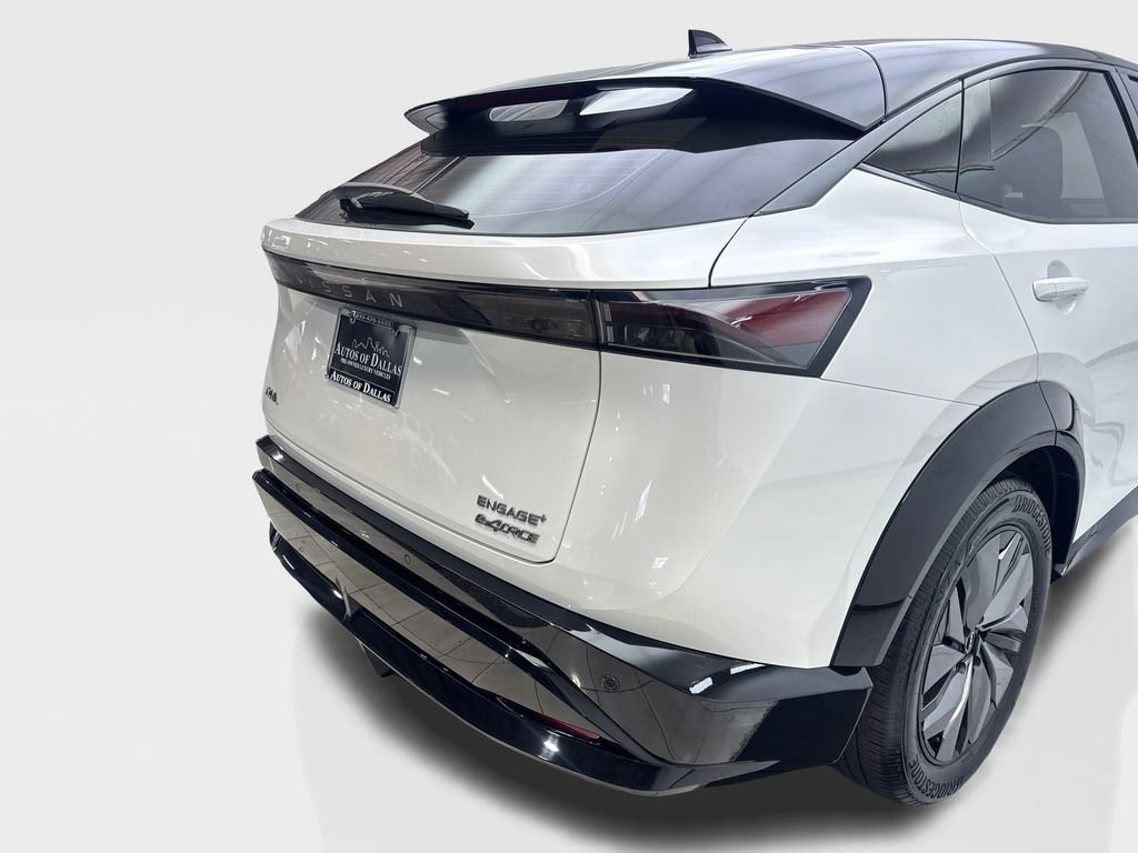 Used 2024 Nissan Ariya AWD image 18