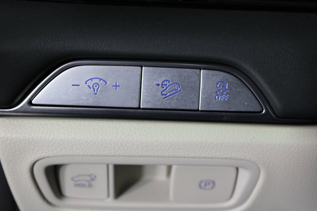 Used 2025 Genesis GV80 2.5T Prestige image 23