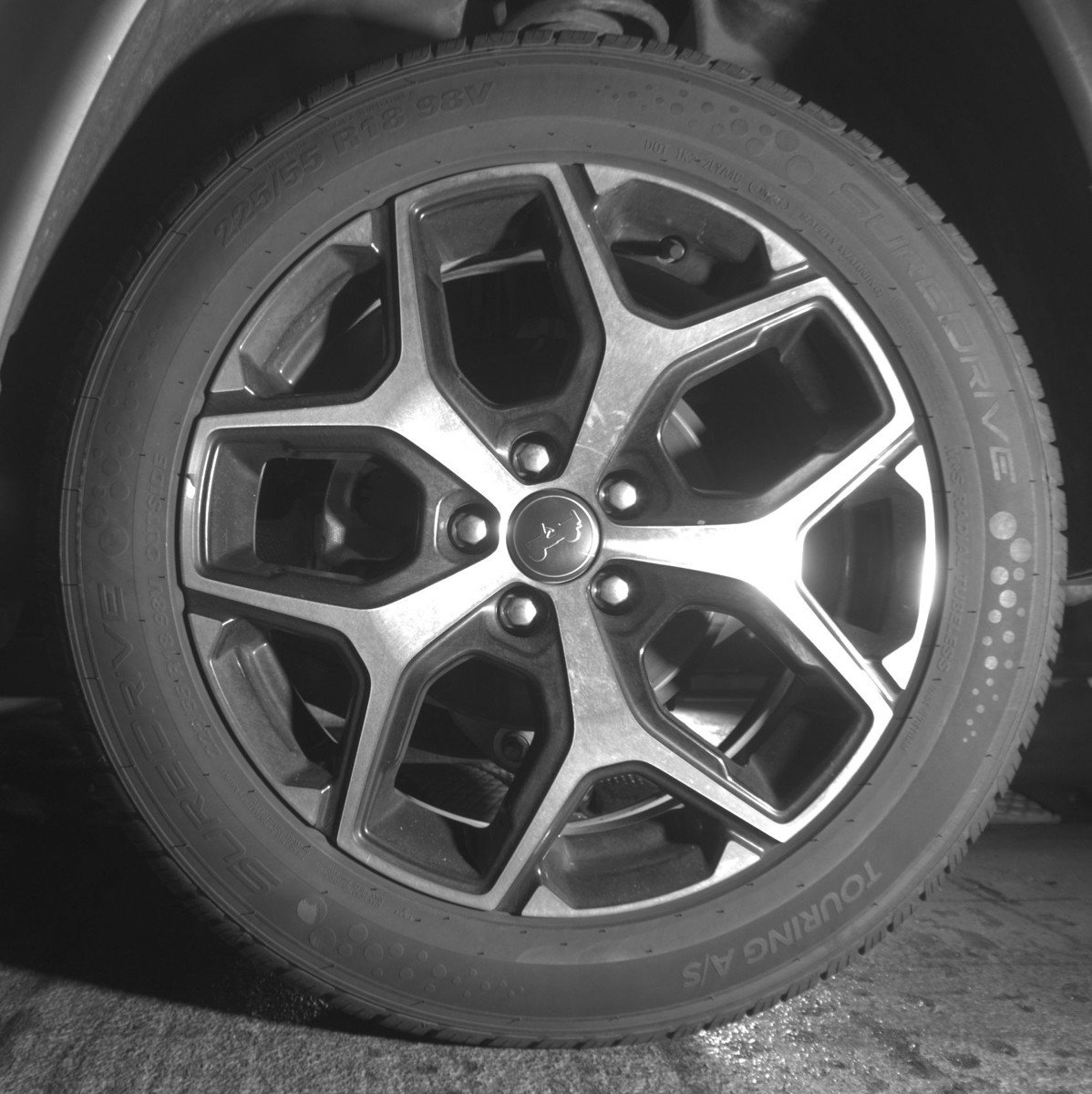 Used 2025 Jeep Compass Limited image 14