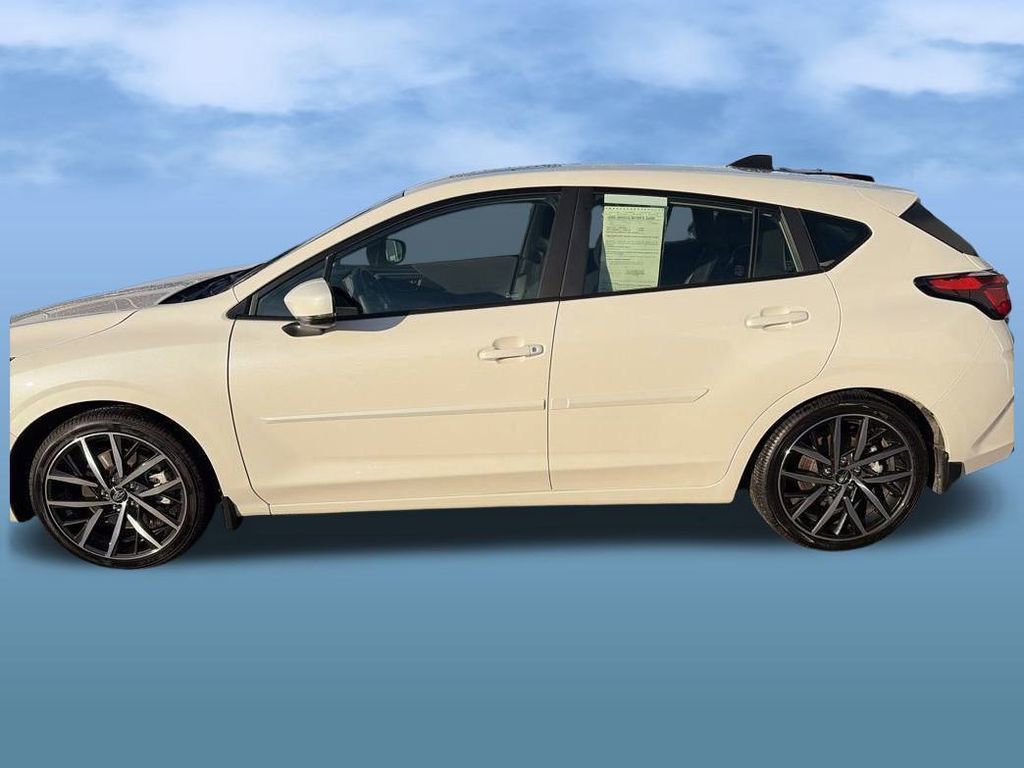 Used 2025 Subaru Impreza 2.0i Sport image 4
