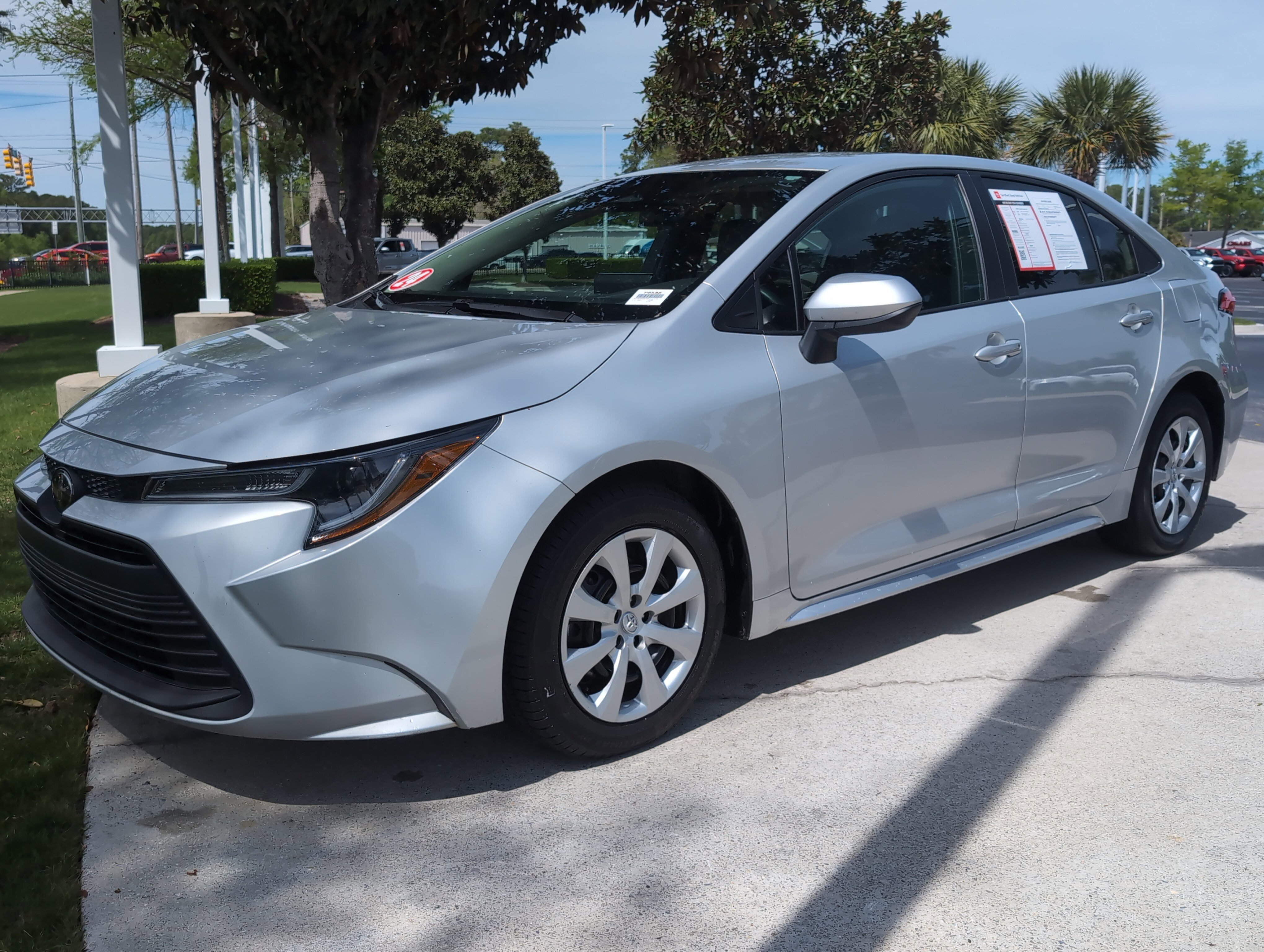 Certified 2024 Toyota Corolla LE FWD image 5