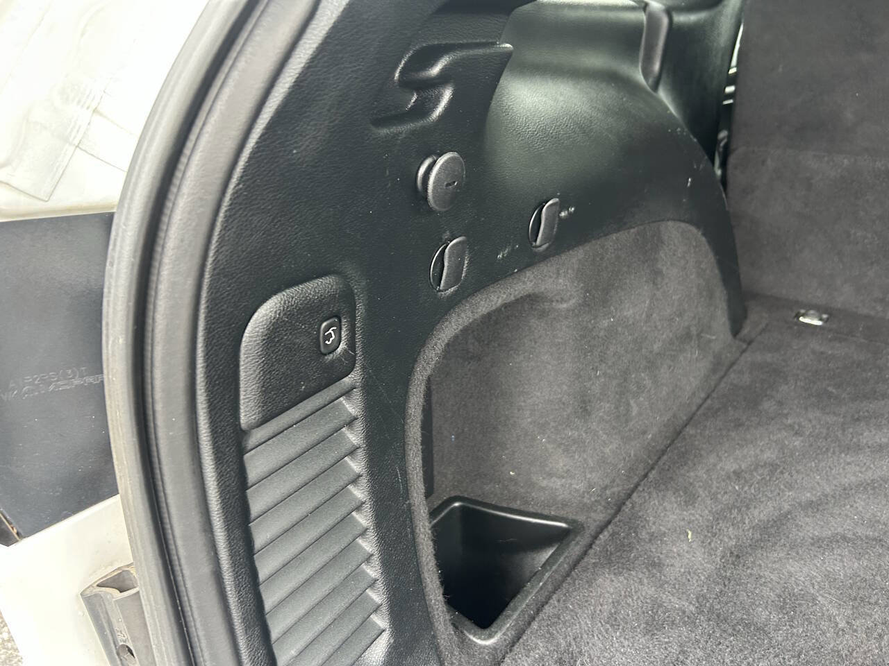 Used 2017 Jeep Grand Cherokee Altitude image 24