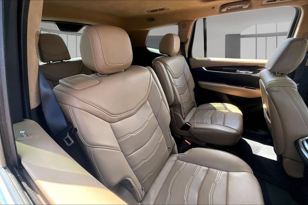 Certified 2023 Cadillac XT6 Premium Luxury w/ Platinum Package AWD/4WD image 27