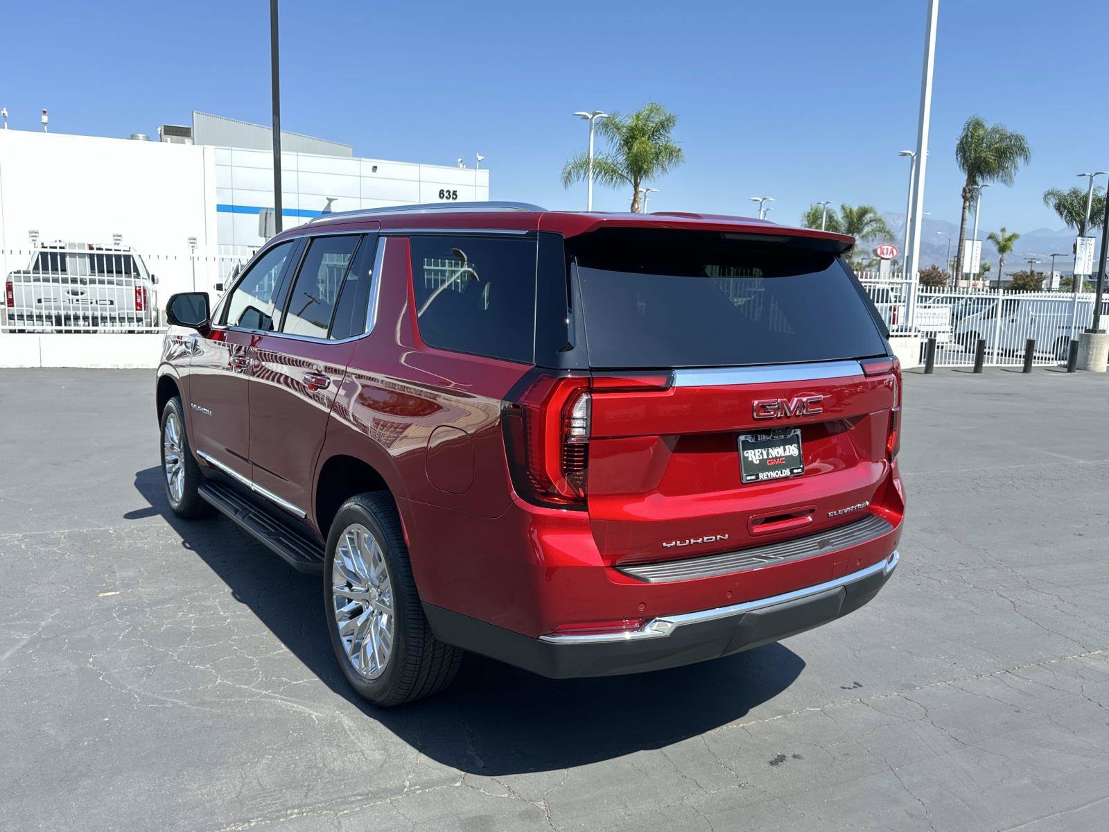 New 2027 GMC Yukon Elevation w/ Elevation Premium Package RWD image 7